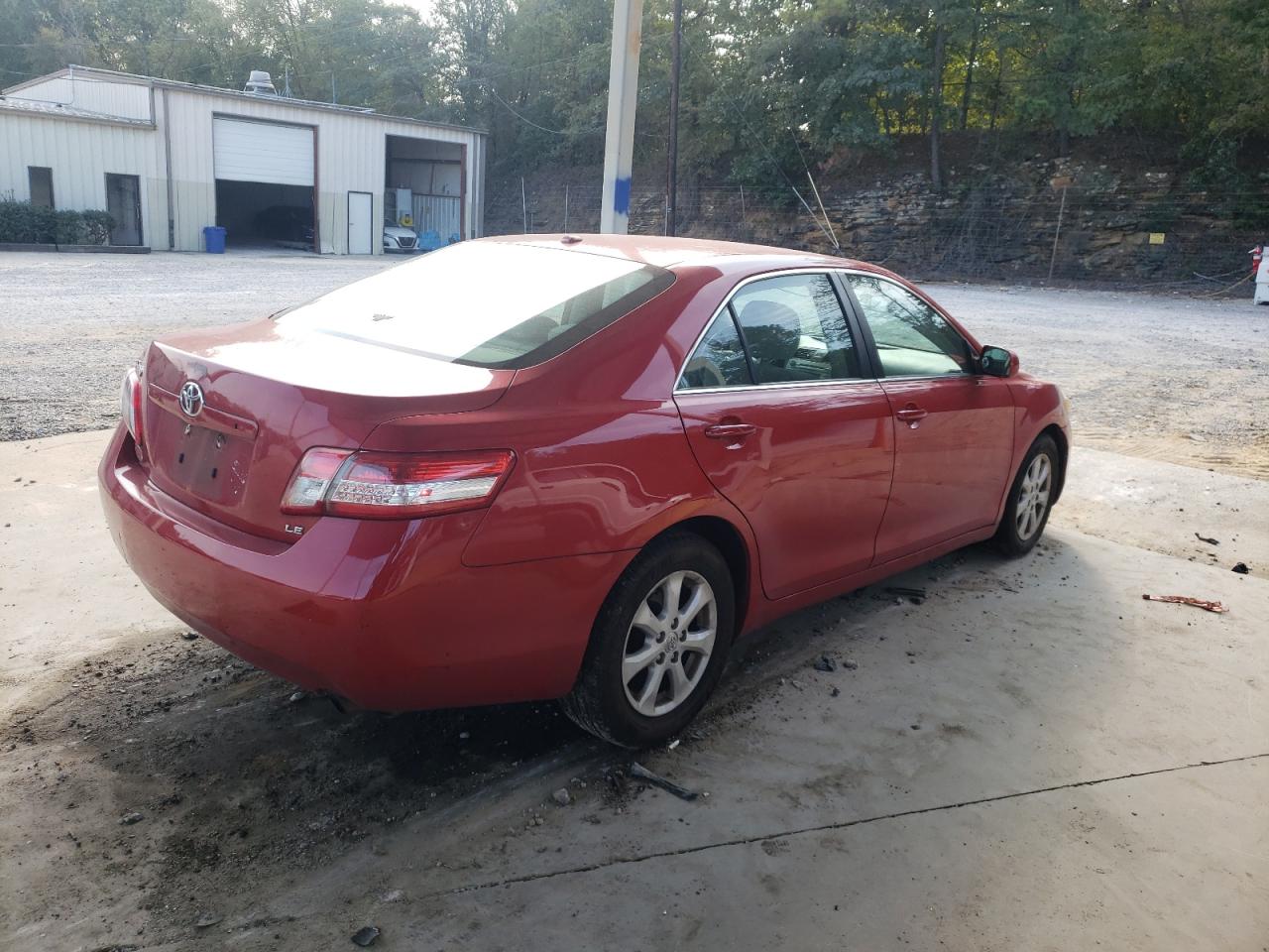 2011 Toyota Camry - Image 3