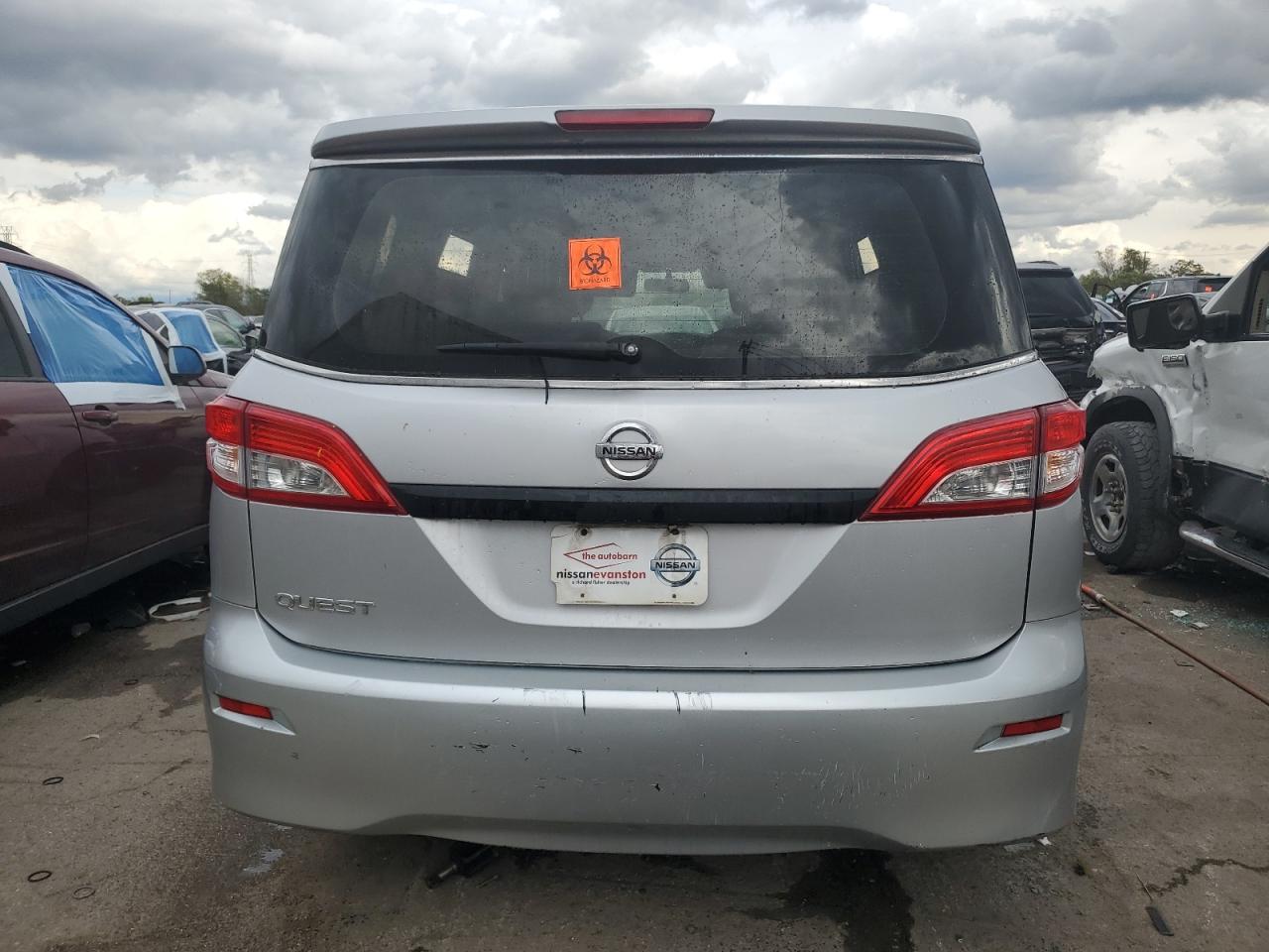 JN8AE2KP2F9133928 2015 Nissan Quest S