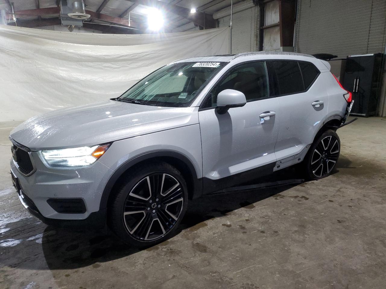 2020 Volvo XC40 - Image 1