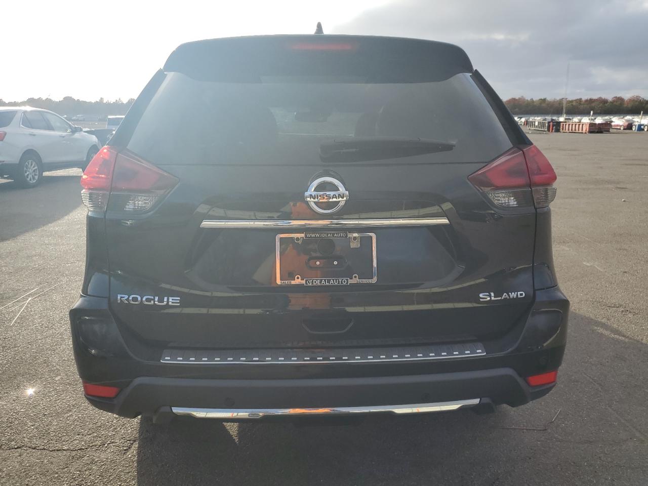 2019 Nissan Rogue - Image 6