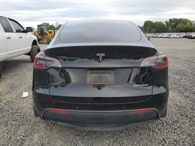  TESLA MODEL Y 2022 Черный