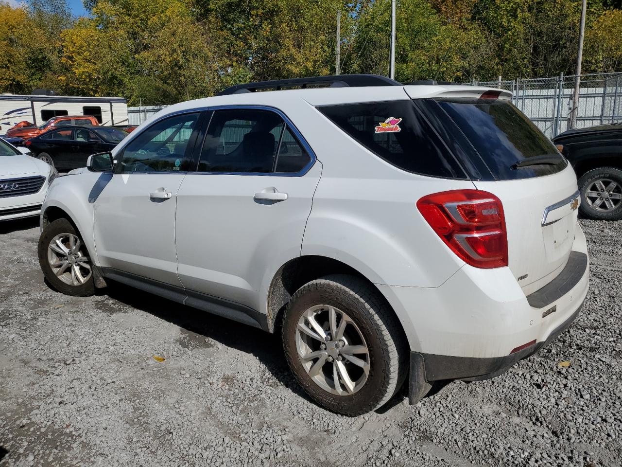 2016 Chevrolet Equinox - Image 2