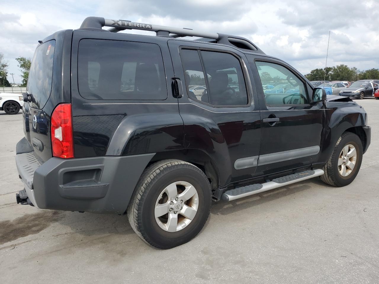 2013 Nissan XTerra - Image 3