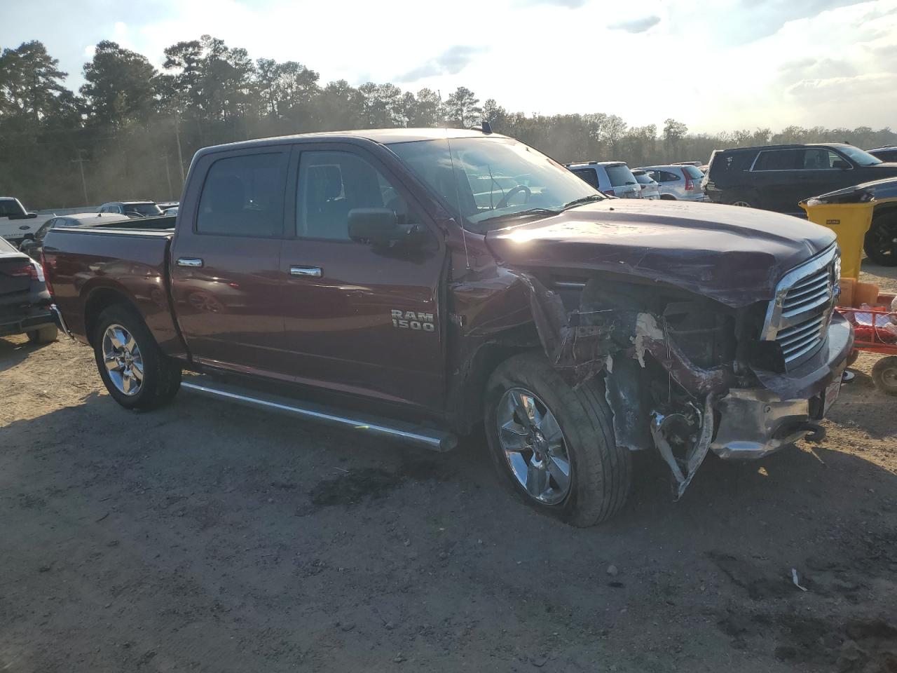 VIN 3C6RR6LT4GG305889 2016 RAM 1500 no.4