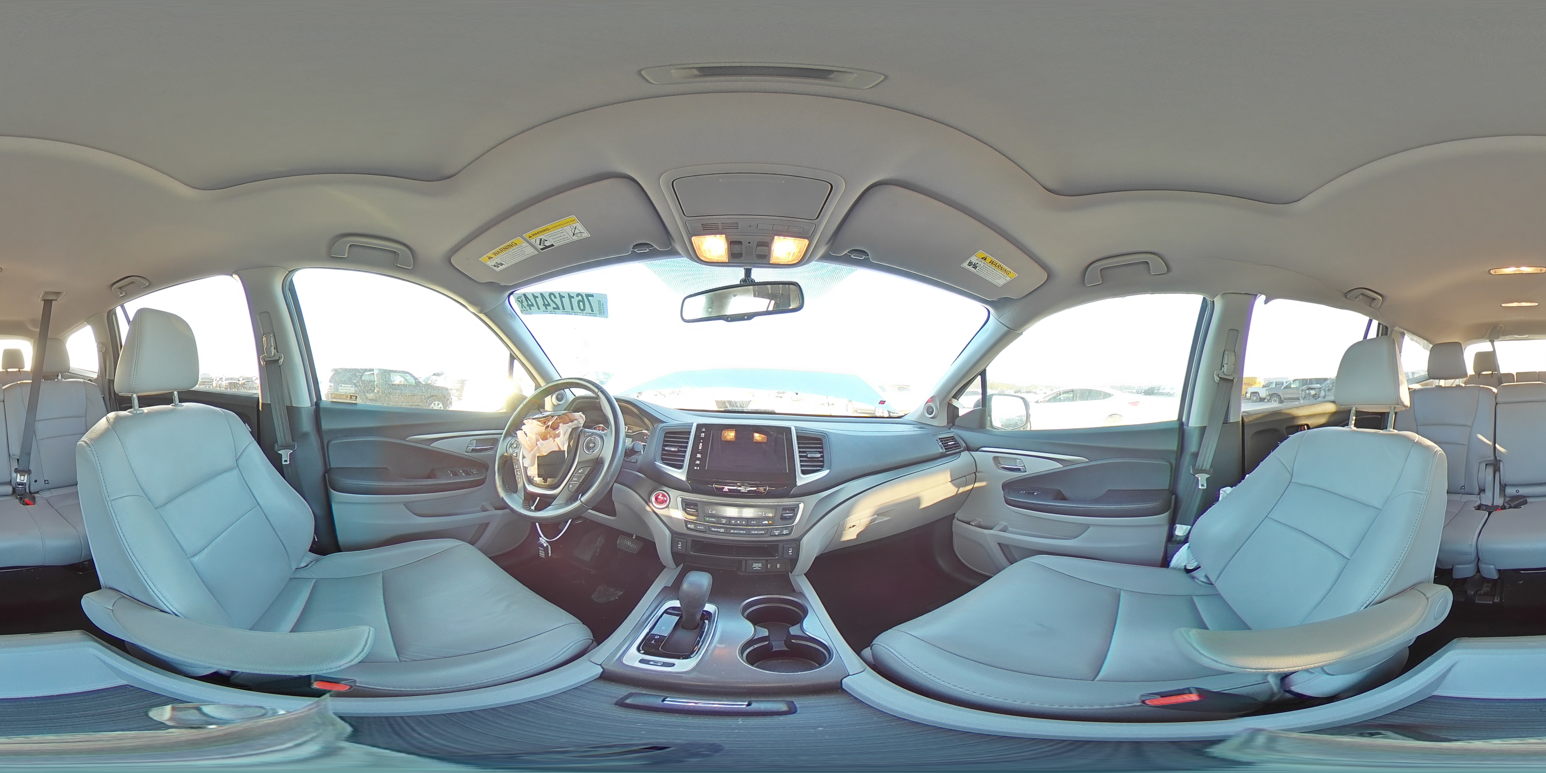 2017 Honda Pilot - Image 13
