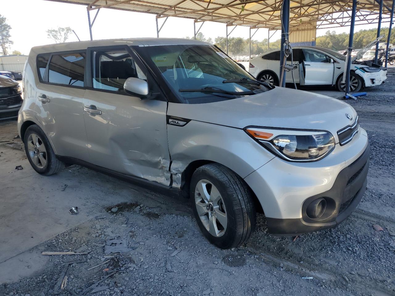 VIN KNDJN2A22H7430441 2017 KIA SOUL no.4