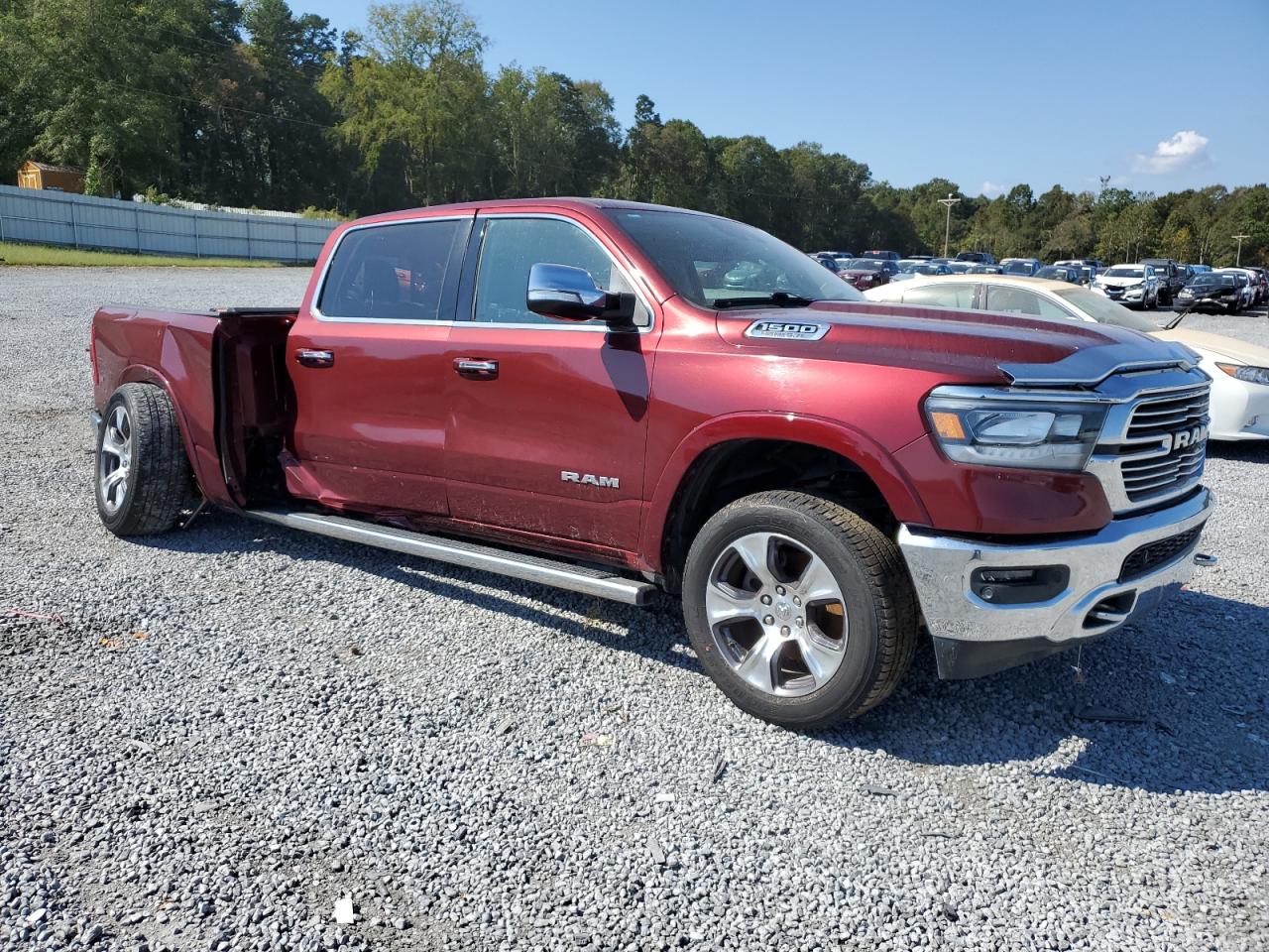2019 RAM 1500 - Image 4