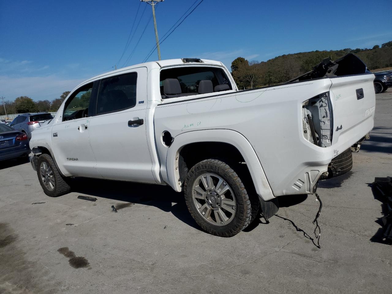 2017 Toyota Tundra Crewmax Sr5 VIN: 5TFDW5F12HX619179 Lot: 77182004