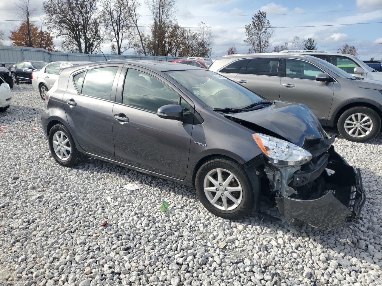 VIN JTDKDTB38D1035455 2013 TOYOTA PRIUS no.4