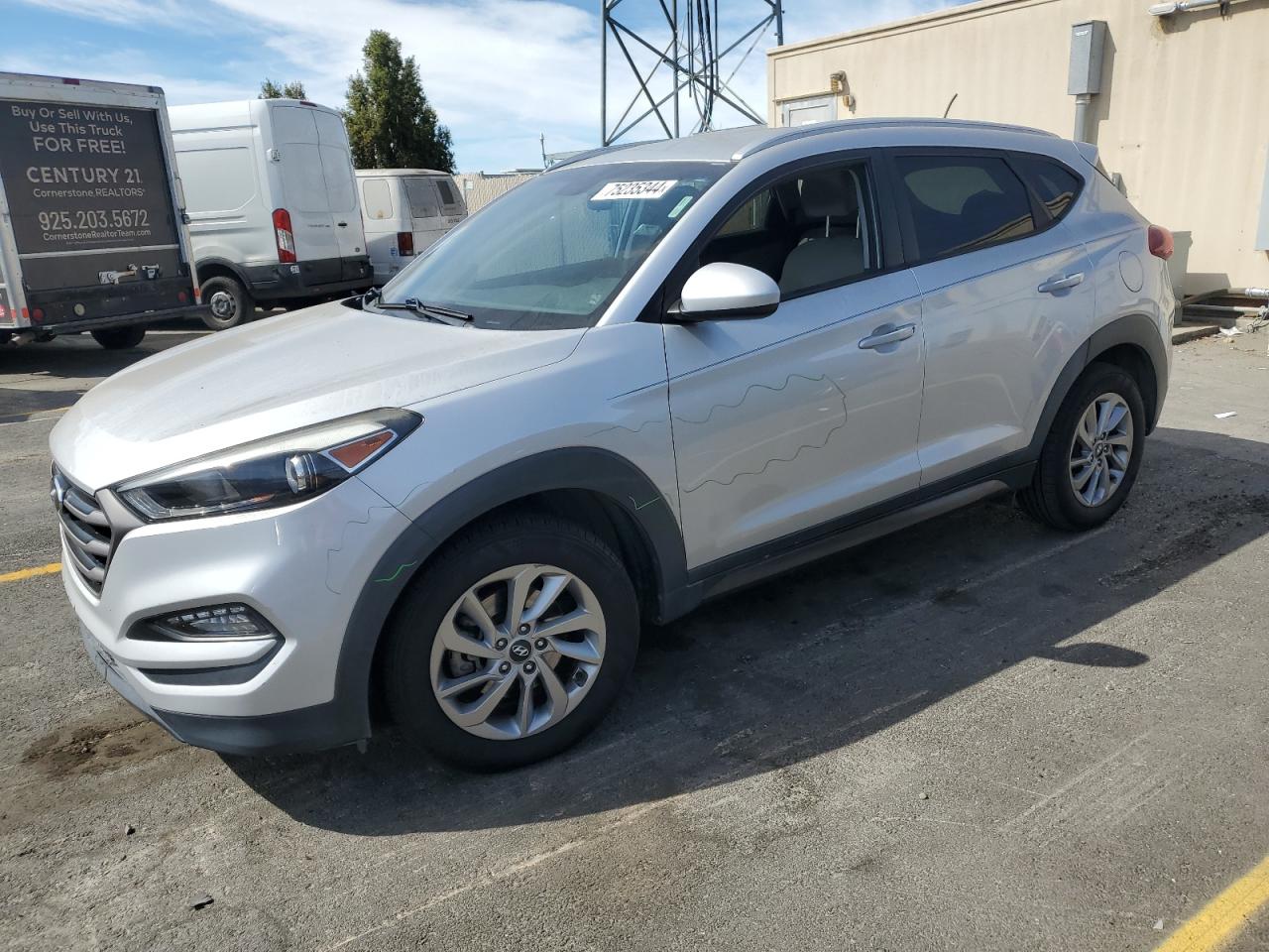 2016 Hyundai Tucson Limited VIN: KM8J33A49GU080010 Lot: 75235344