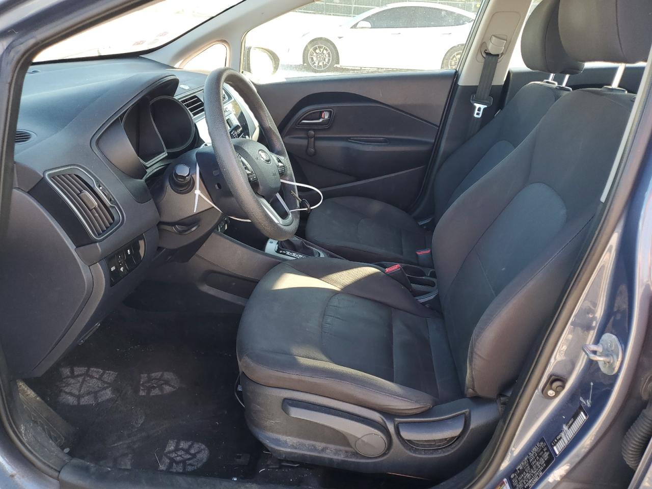2016 Kia Rio - Image 7