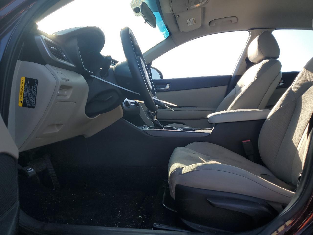 2016 Kia Optima - Image 7