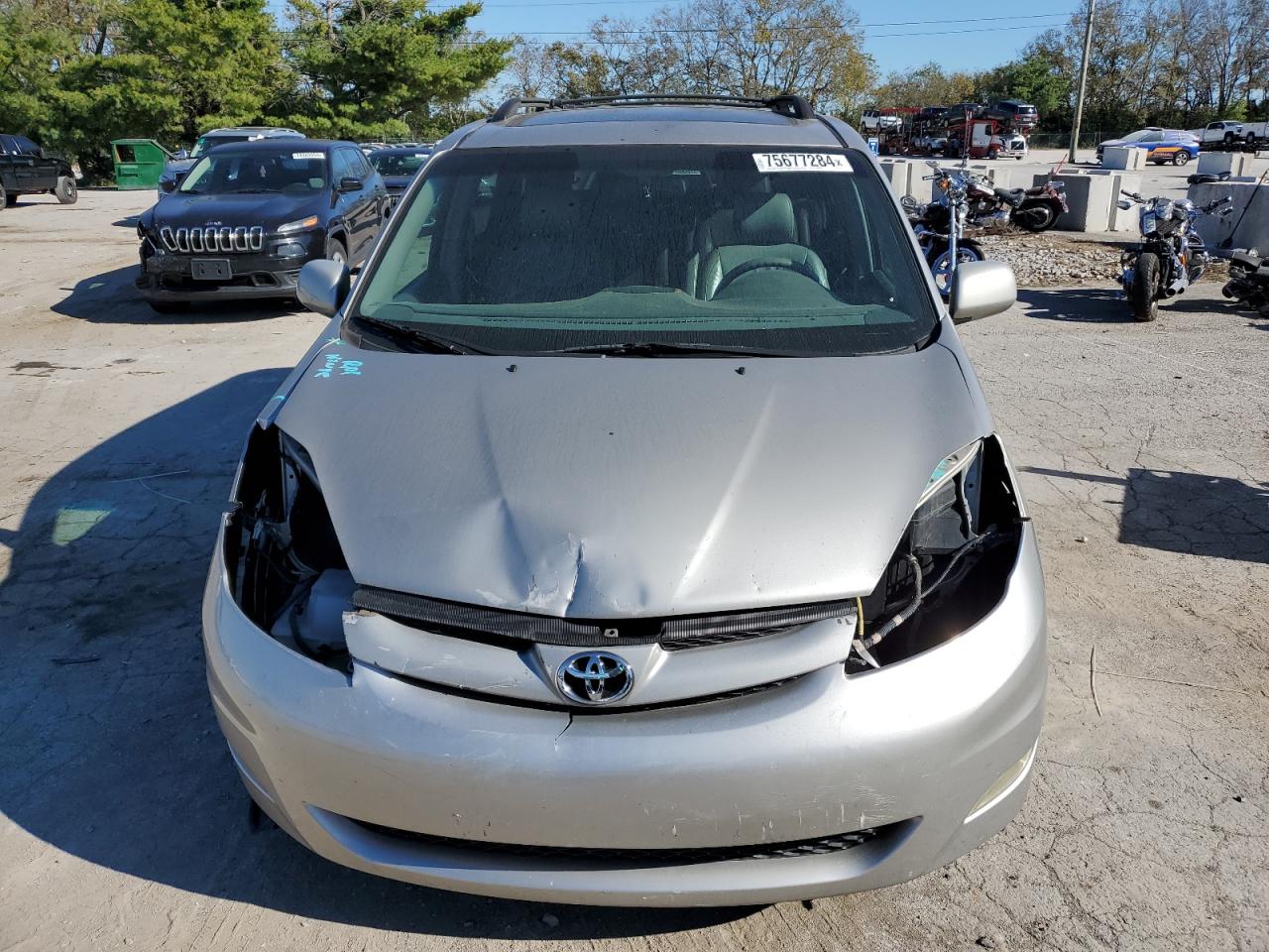 2007 Toyota Sienna - Image 5