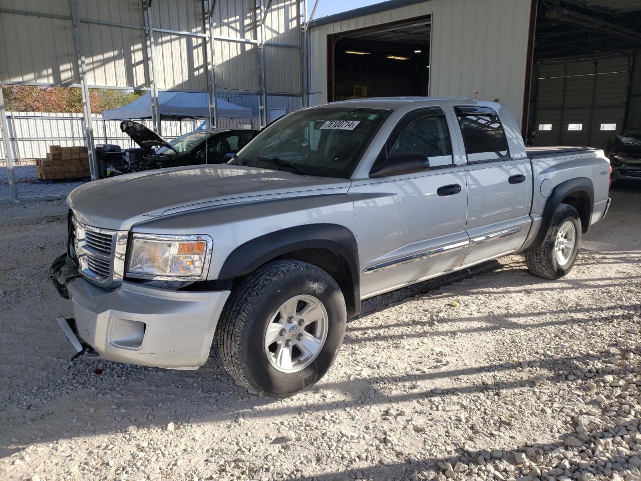 2008 Dodge Dakota Quad Laramie for Sale in Bridgeton, MO - Front End