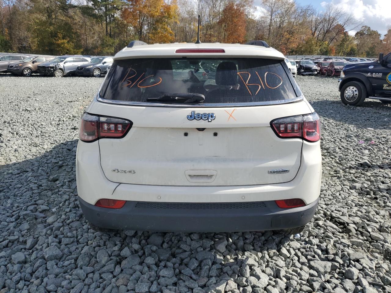 2017 Jeep Compass Latitude VIN: 3C4NJDBB2HT693354 Lot: 78933614