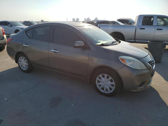 Sedans NISSAN VERSA 2012 Gray