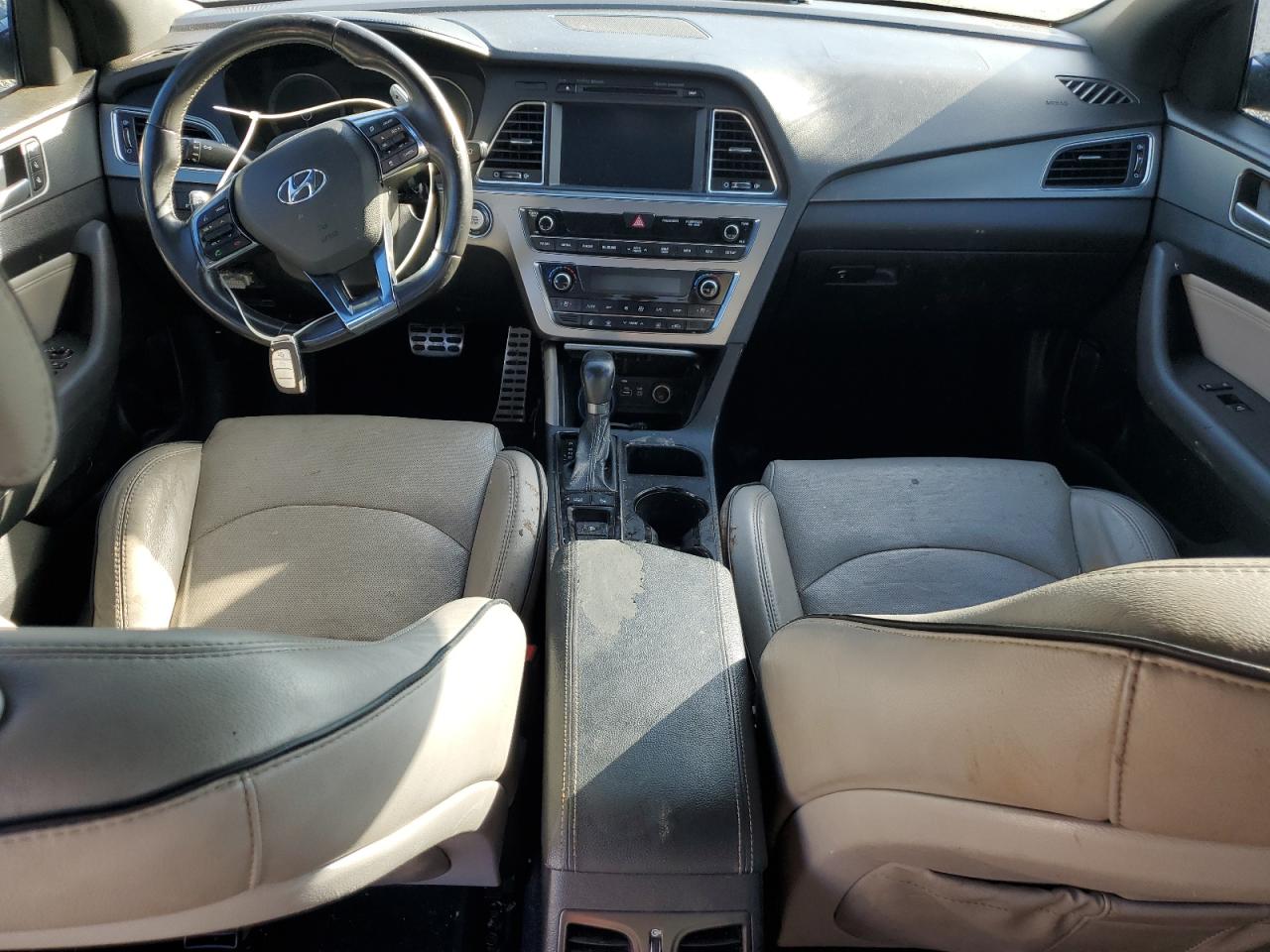 2016 Hyundai Sonata - Image 8