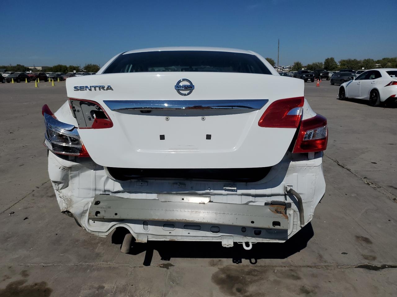 2018 Nissan Sentra S VIN: 3N1AB7AP9JY259311 Lot: 76972364