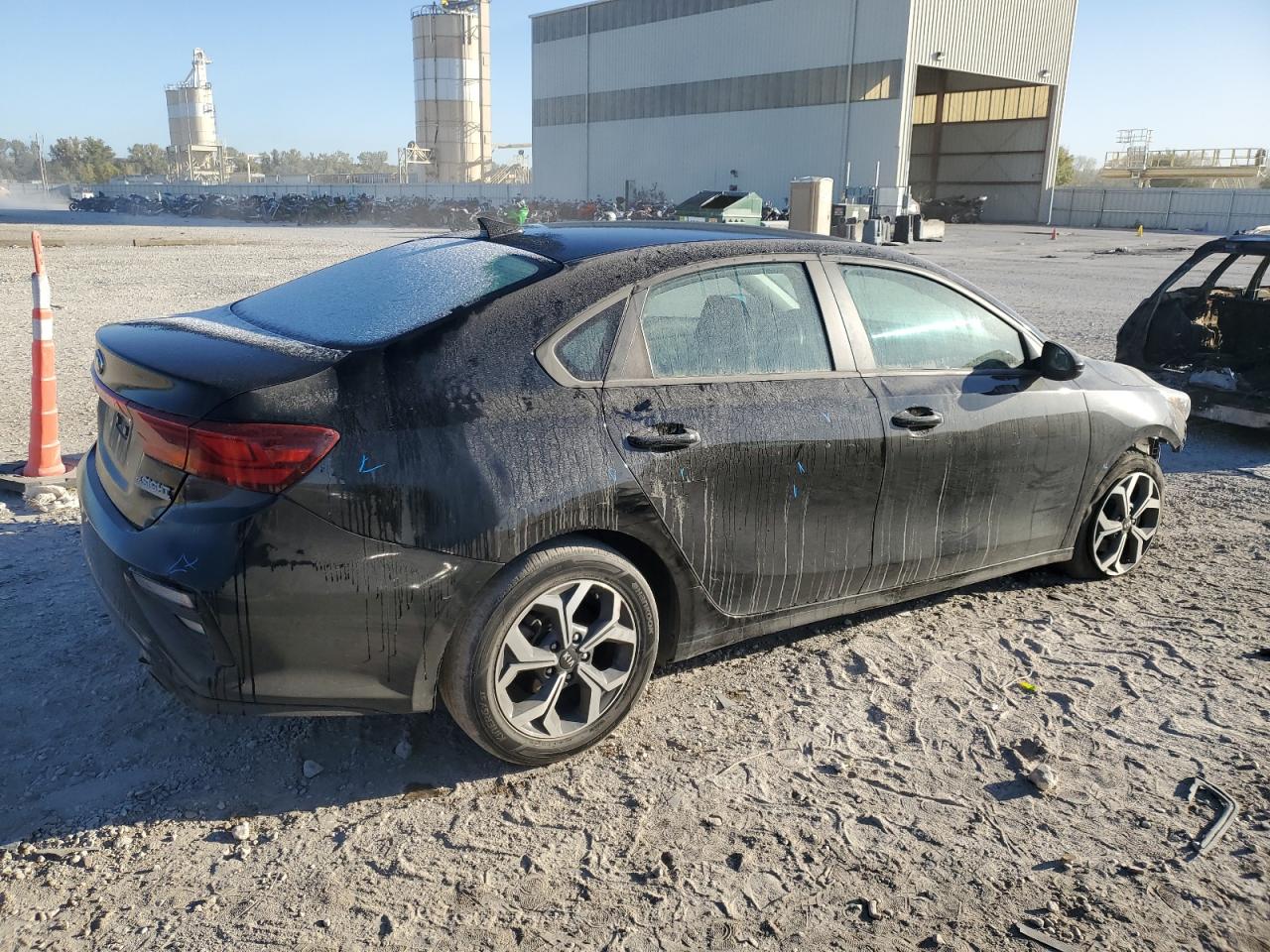 2021 Kia Forte - Image 3