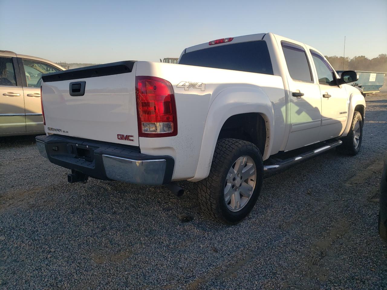 2008 GMC Sierra - Image 3