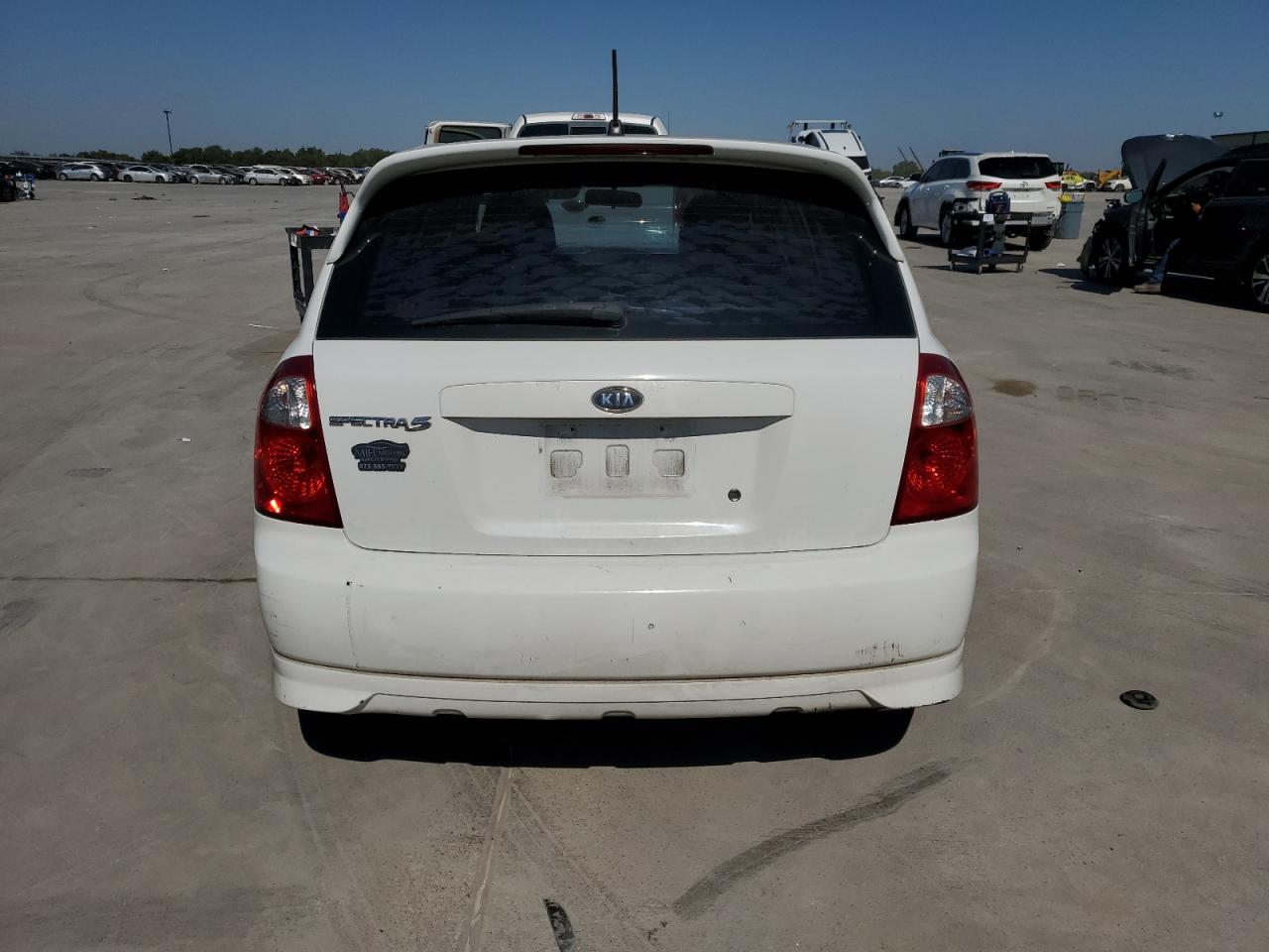 2006 Kia Spectra5 VIN: KNAFE161265282104 Lot: 74012034