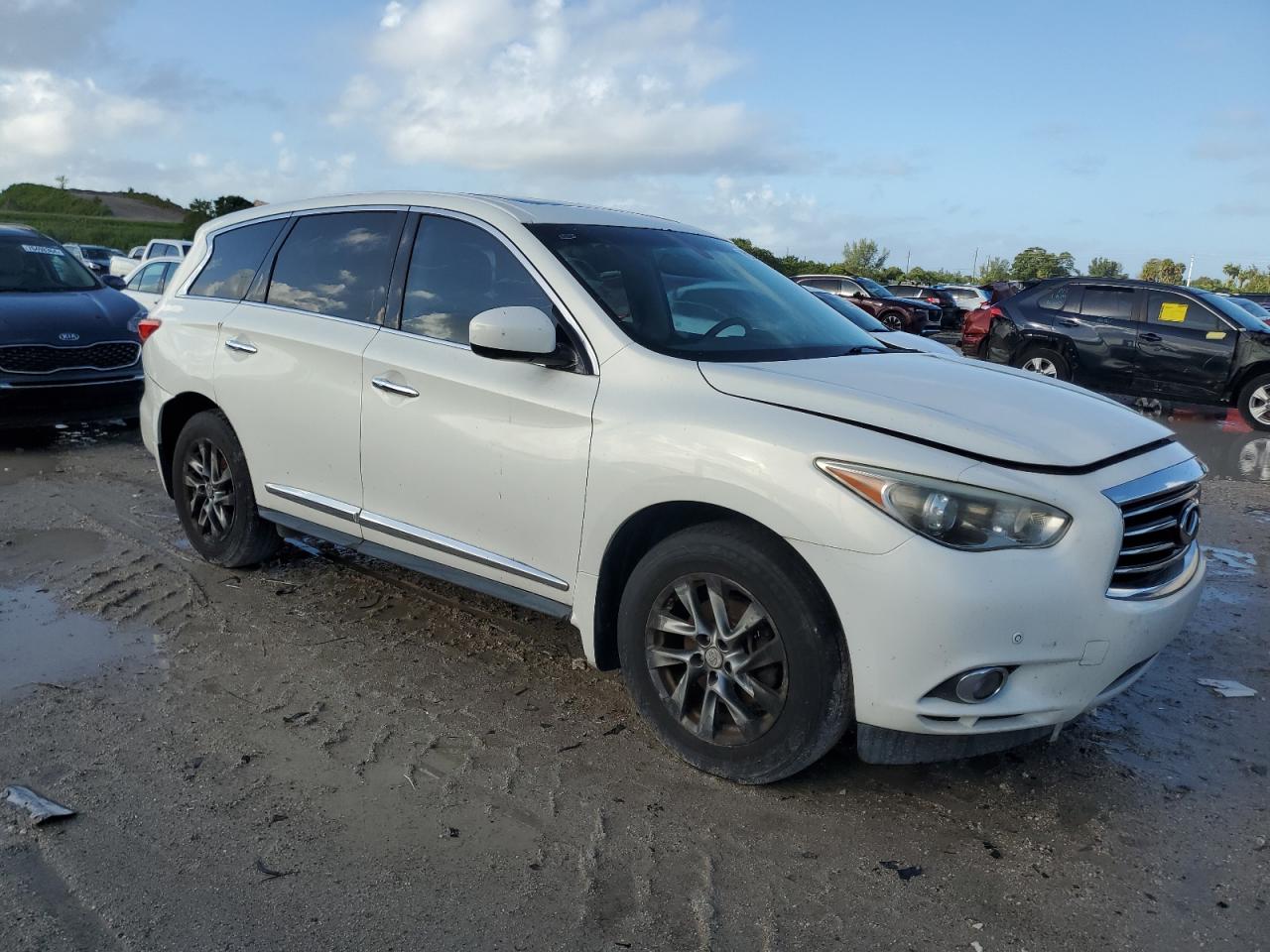 VIN 5N1AL0MN5DC303518 2013 INFINITI JX35 no.4