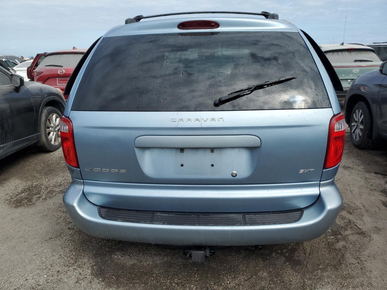 2005 Dodge Caravan Sxt VIN: 1D4GP45RX5B134831 Lot: 76409394