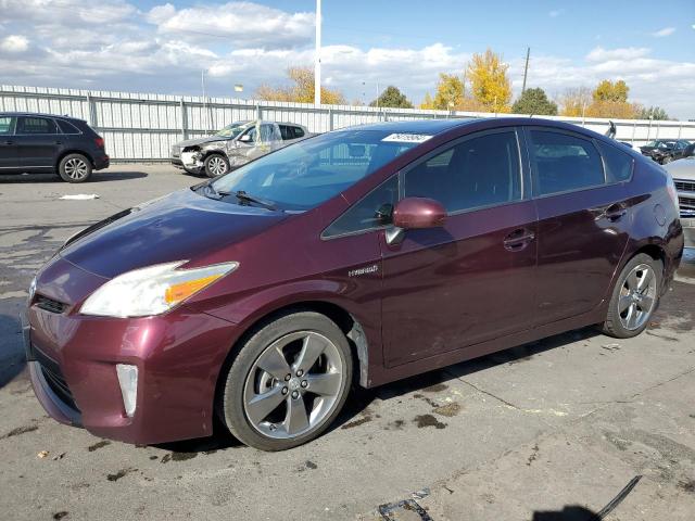  TOYOTA PRIUS 2013 Бордовый