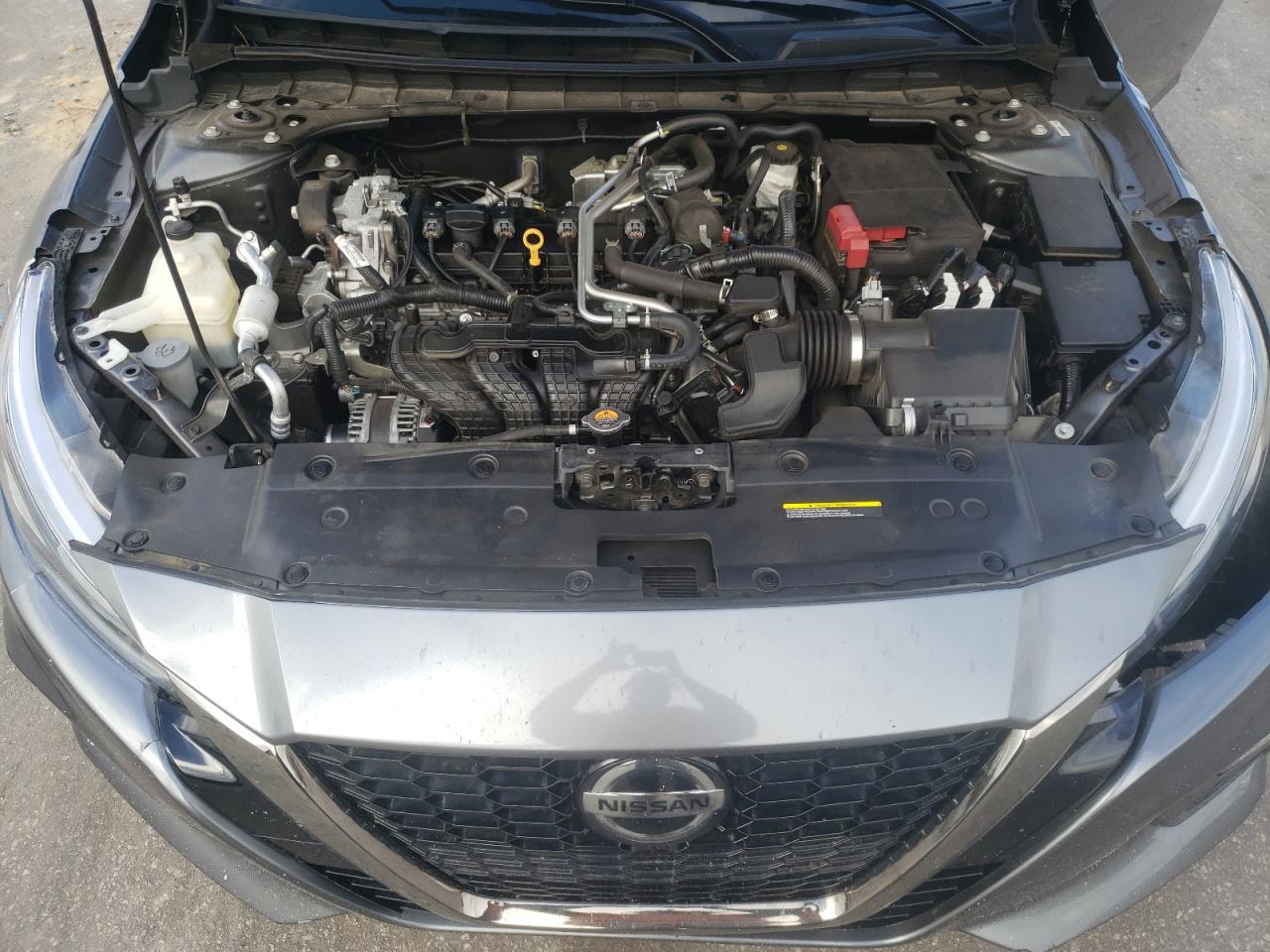 2021 Nissan Altima - Image 13