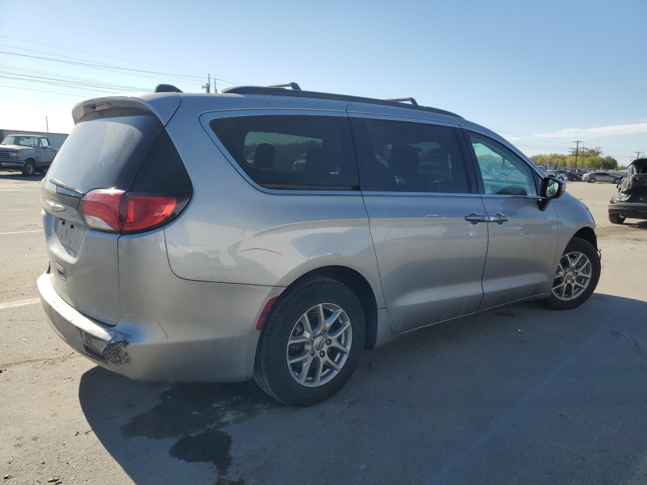 2021 Chrysler Voyager - Image 3
