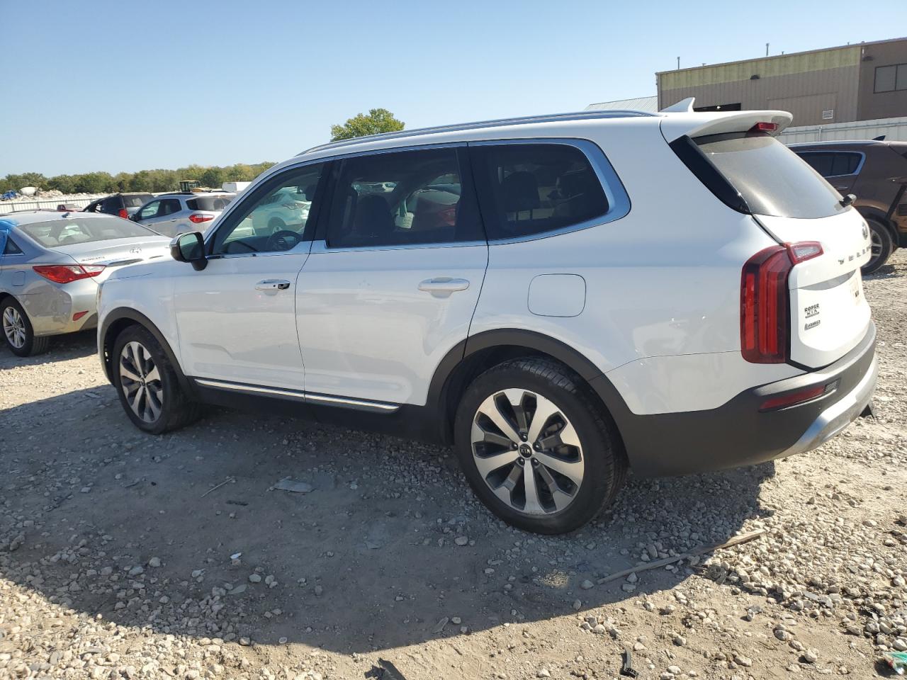 2020 Kia Telluride - Image 2
