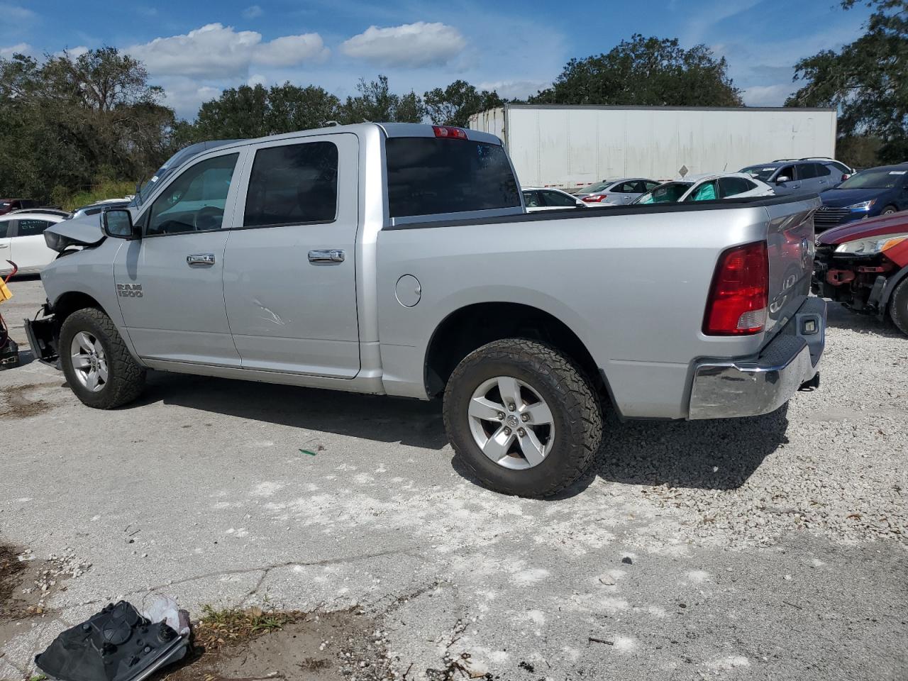 2014 RAM 1500 - Image 2