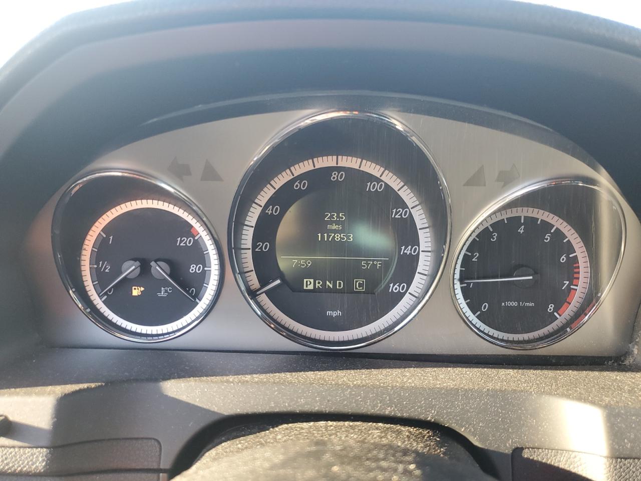 2010 Mercedes-Benz C 300 VIN: WDDGF5EB4AR126496 Lot: 75596234