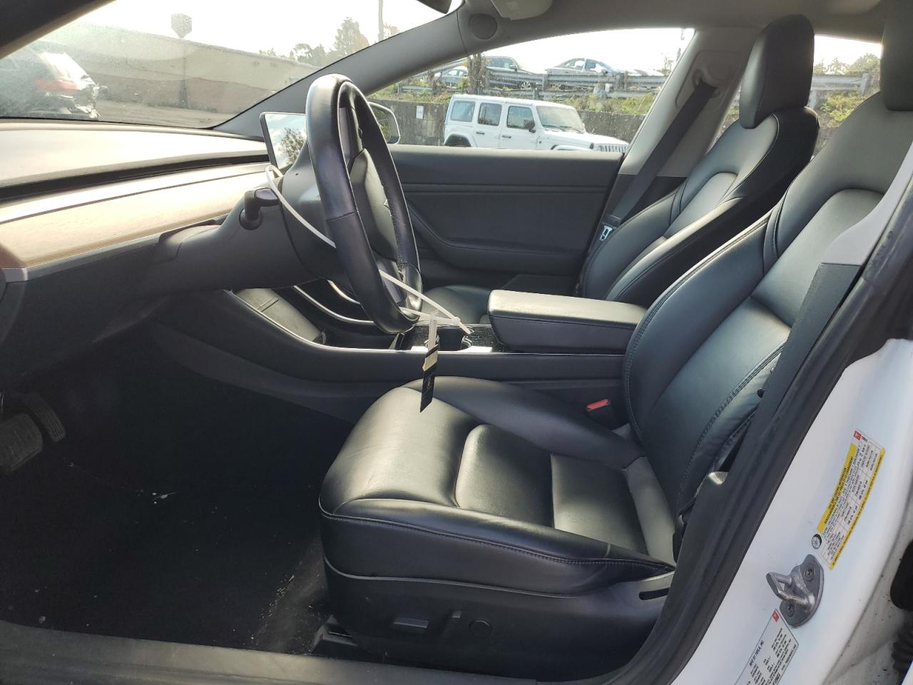 5YJ3E1EB7JF120623 2018 Tesla Model 3