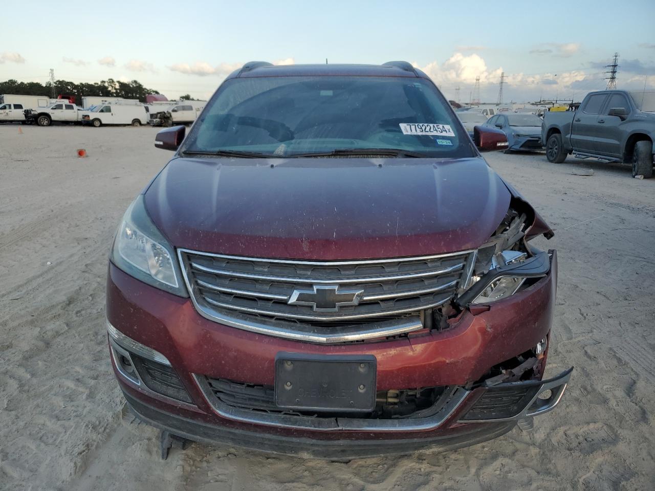 2017 Chevrolet Traverse - Image 5