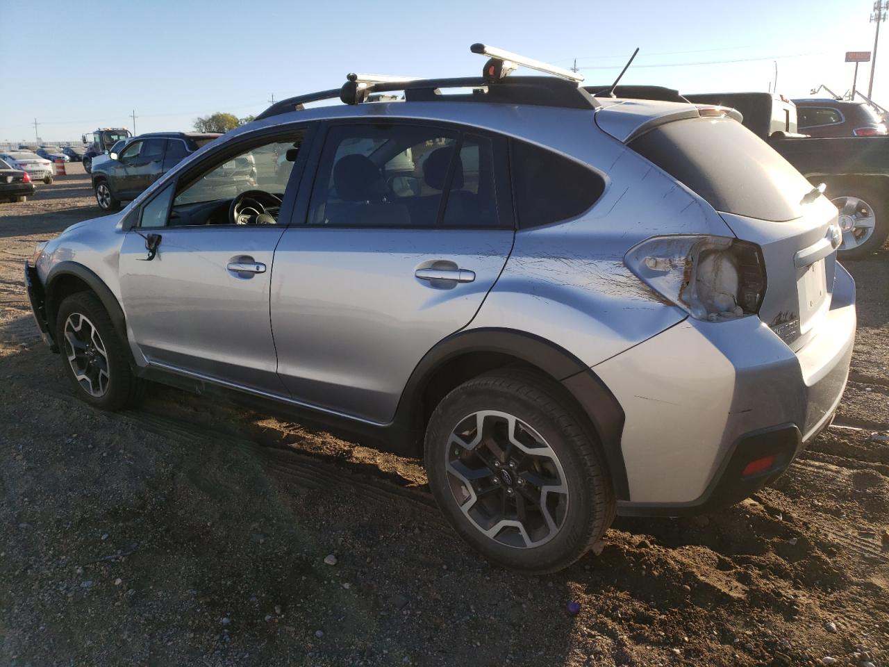 2017 Subaru XV - Image 2