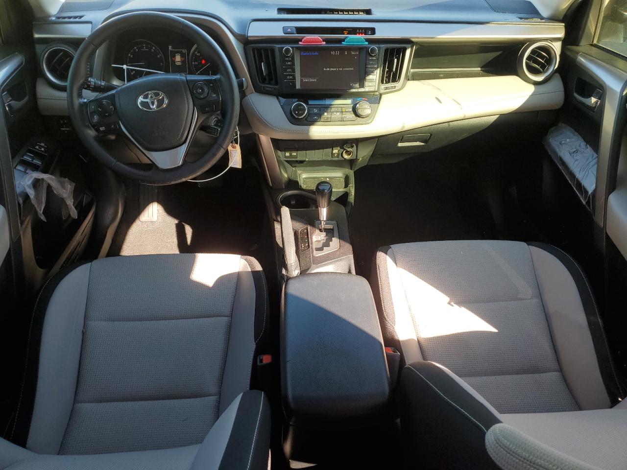 2017 Toyota Rav4 Xle VIN: JTMWFREV8HJ120815 Lot: 75719614