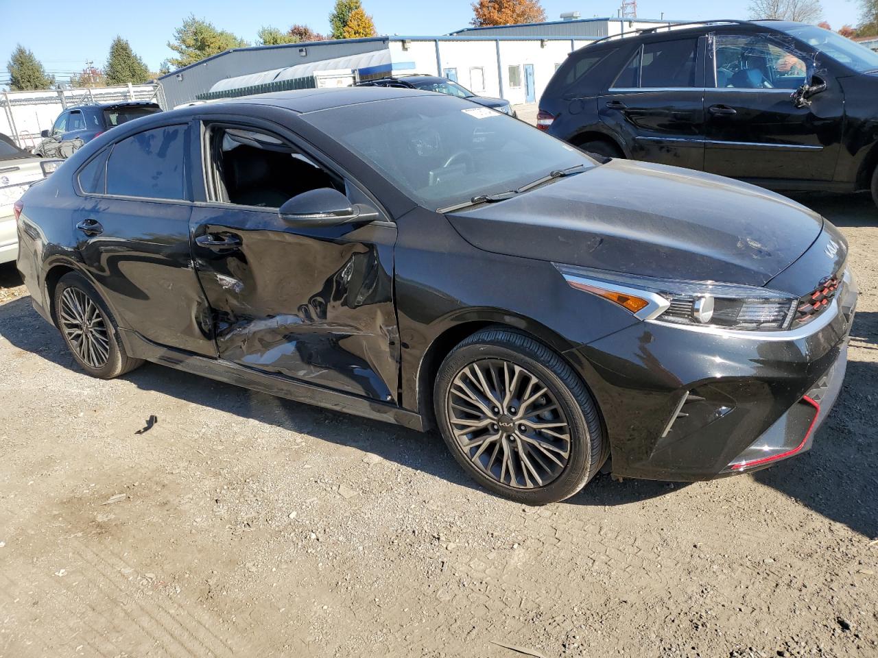 2023 Kia Forte - Image 4