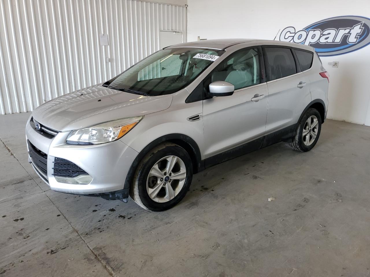 1FMCU9GX8GUB01004 2016 FORD ESCAPE - Image 1