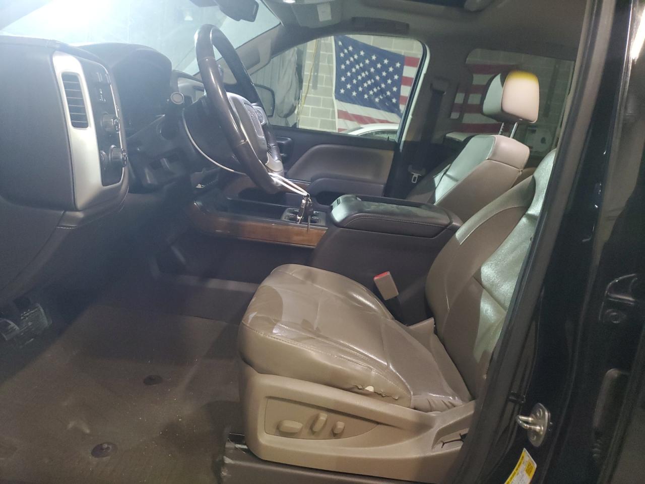 2017 GMC Sierra - Image 7