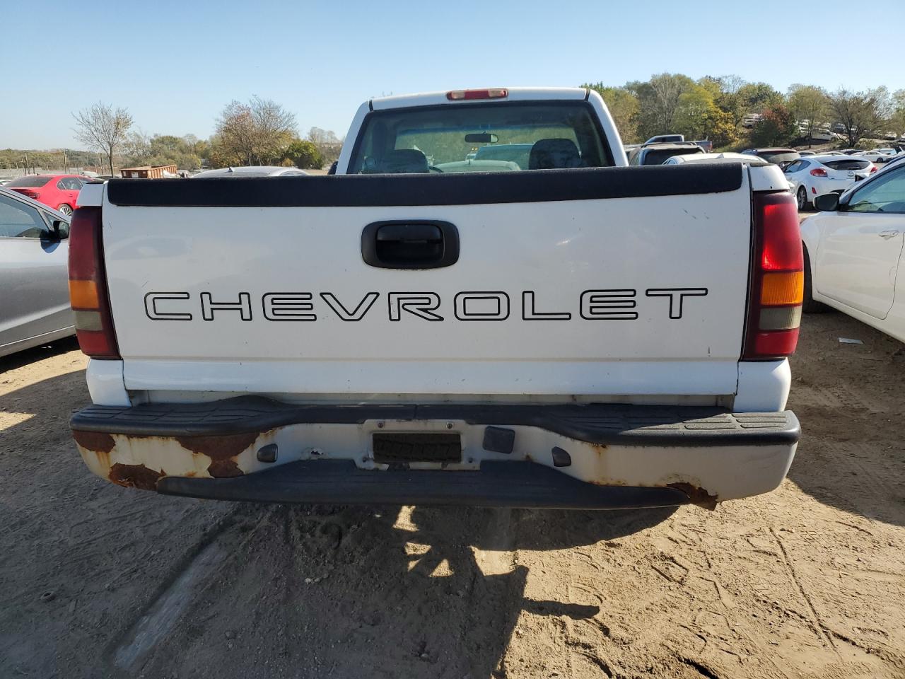 1GCEC14W32Z183880 2002 Chevrolet Silverado C1500