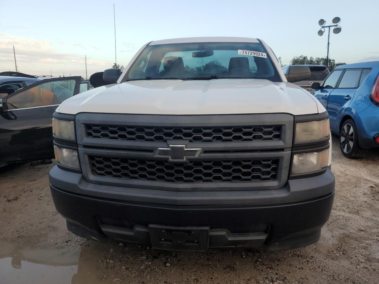 2014 Chevrolet Silverado - Image 5