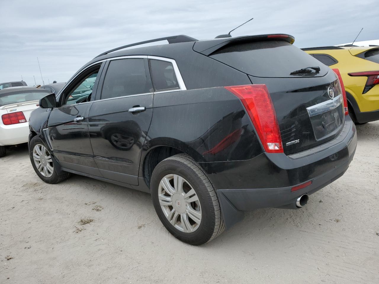 2016 Cadillac SRX - Image 2