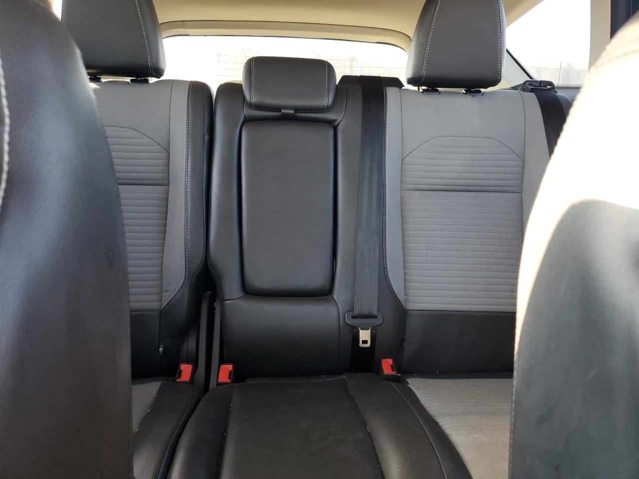 2017 Ford Escape - Image 10