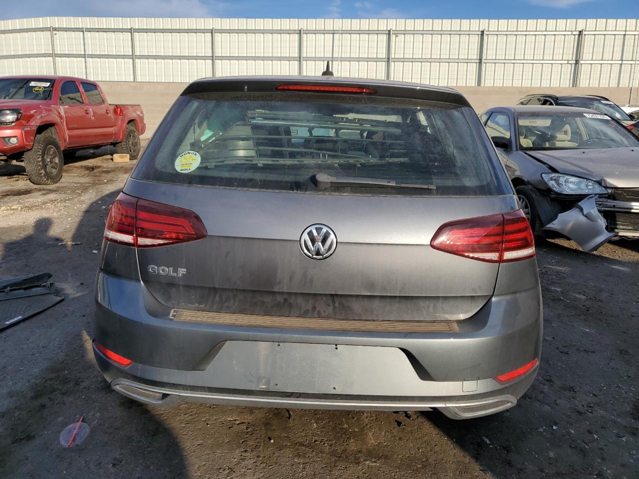 3VWG57AU0KM012477 2019 Volkswagen Golf S