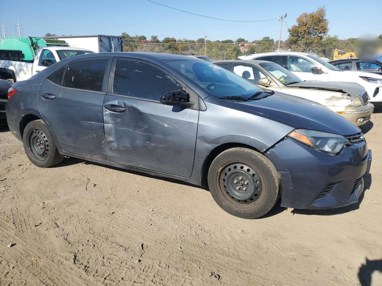 VIN 5YFBURHE9GP518318 2016 TOYOTA COROLLA no.4