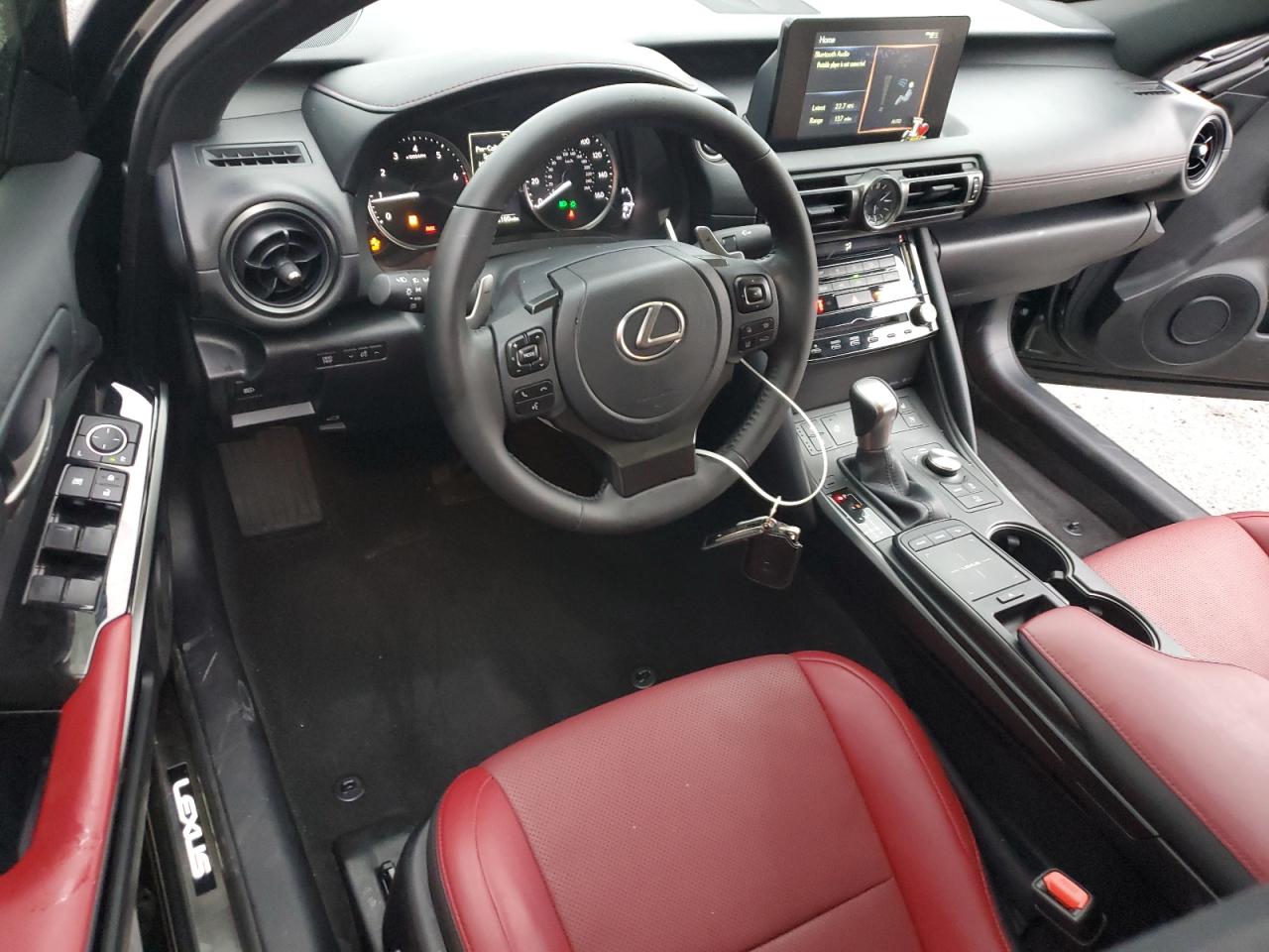 2024 Lexus IS - Image 8