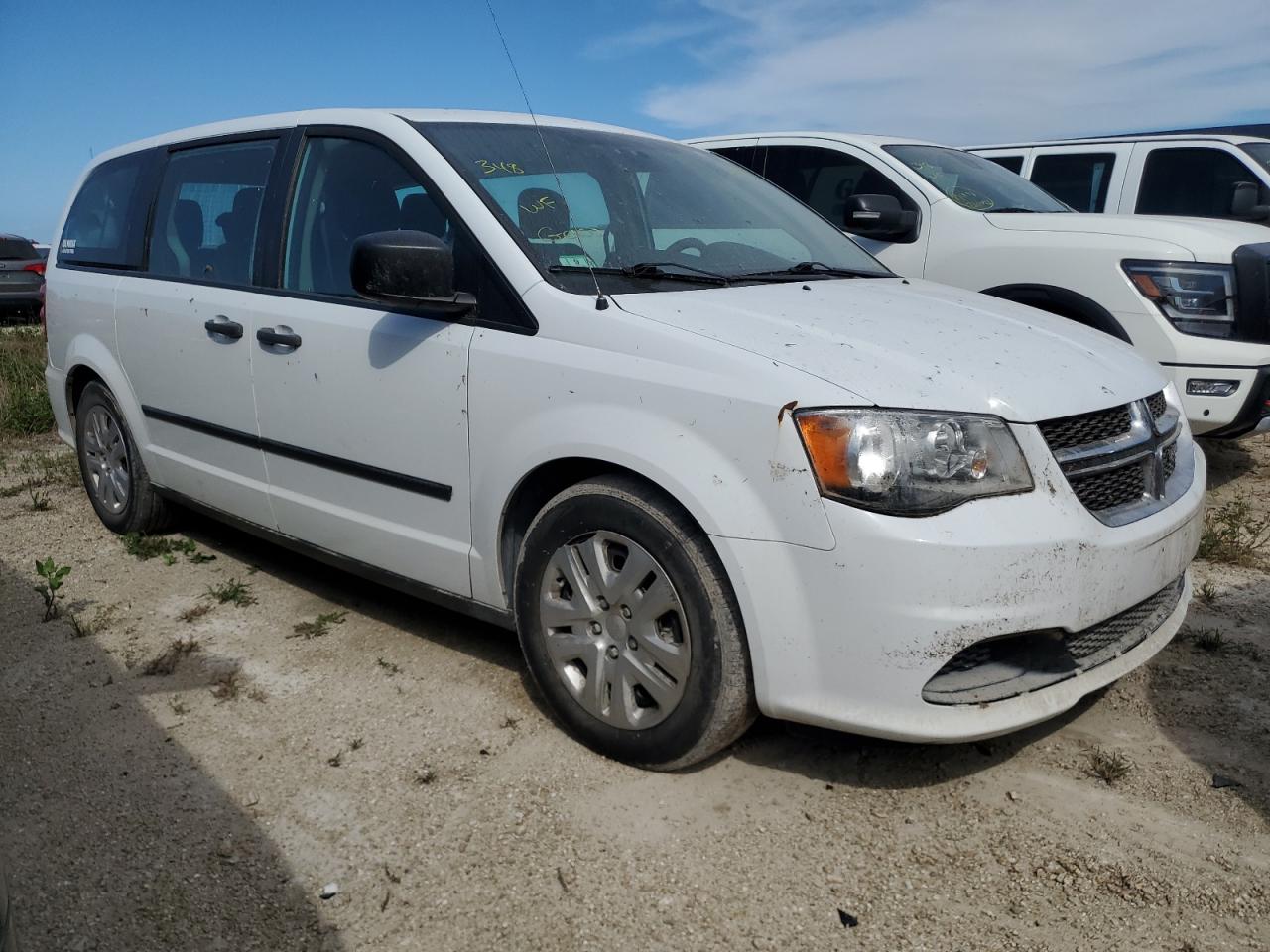 2015 Dodge Caravan - Image 4