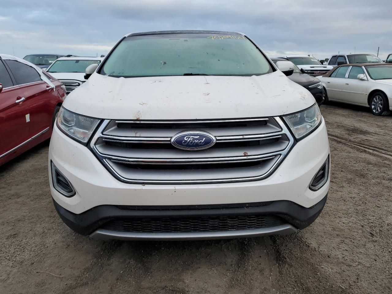 VIN 2FMPK4K91HBB15952 2017 FORD EDGE no.5