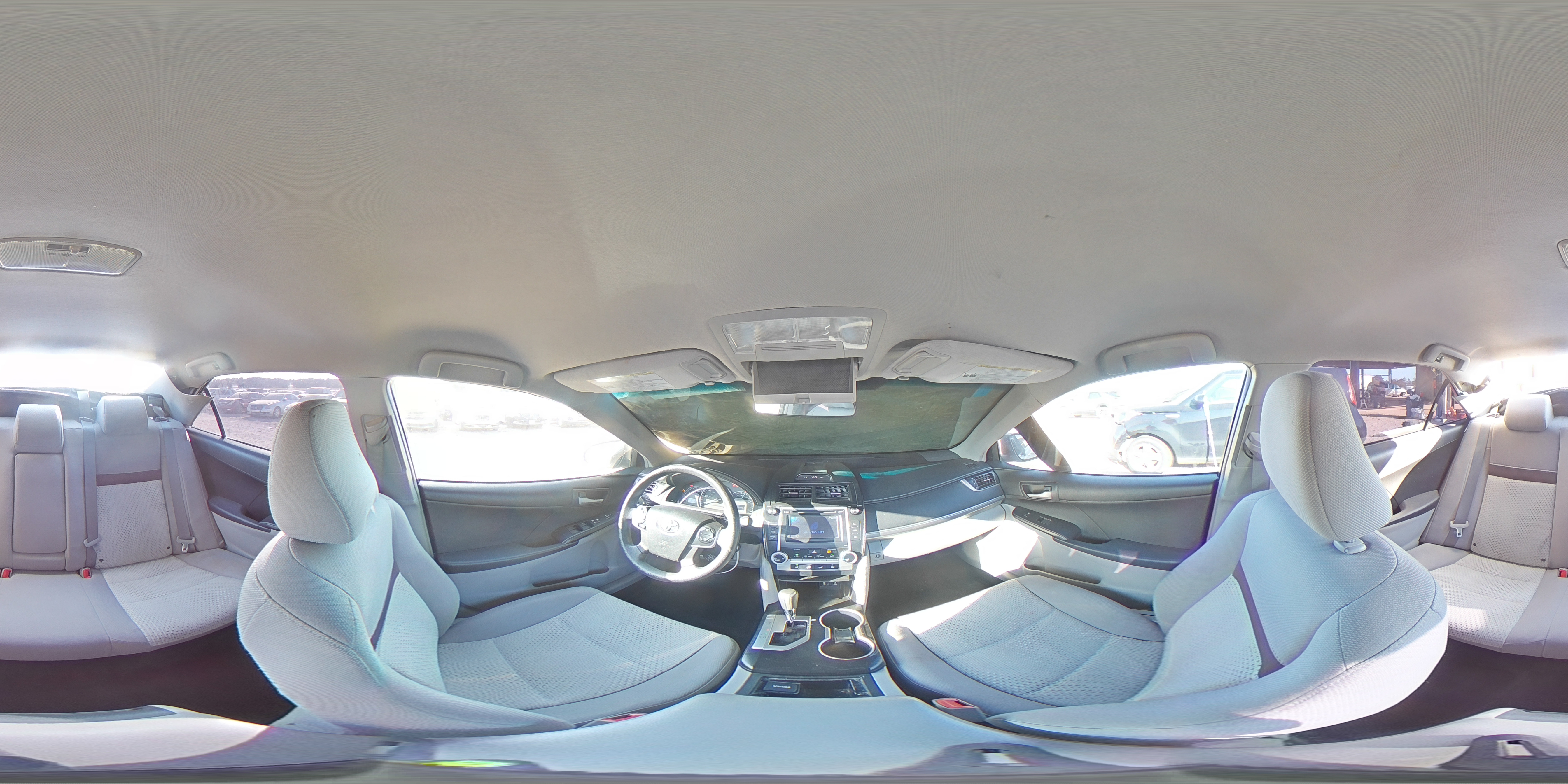 2012 Toyota Camry - Image 14